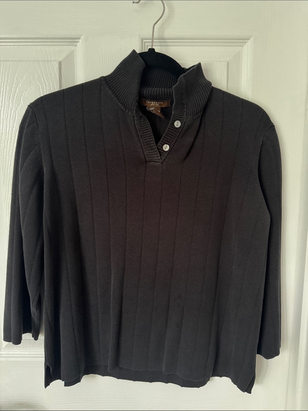 Women’s Vintage Black Ribbed V-Neck Button Collar Sweater